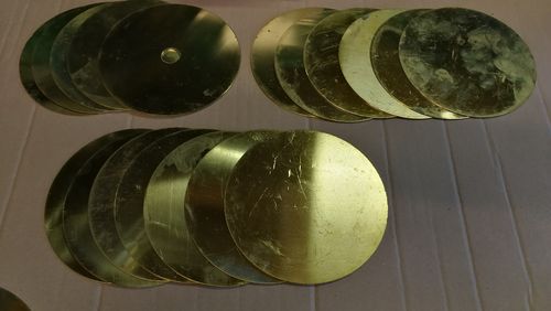 Lot 17 disques laiton D 170 x 0,8 mm